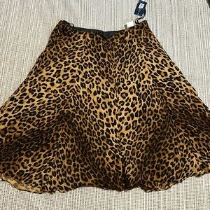 NWT Jones New York Signature Leopard Print Skirt